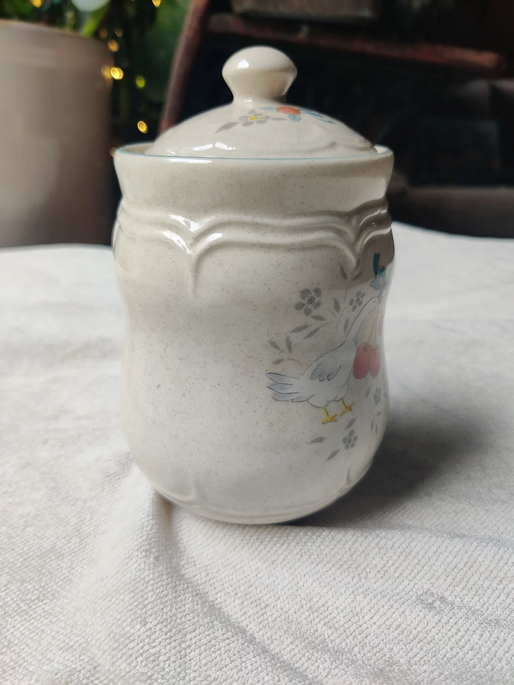80s International Marmalade Country Goose Small Canister 6.25